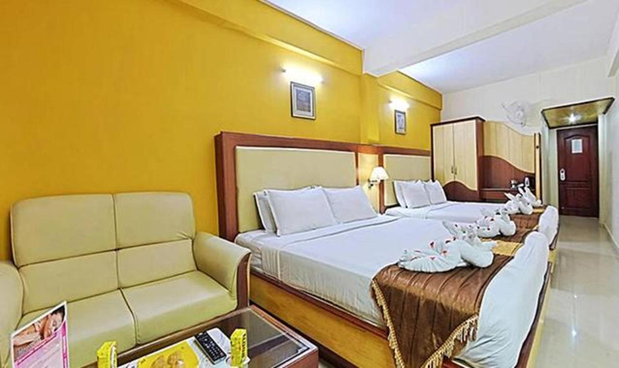 Ponmariresidency Hotell Ooty Eksteriør bilde