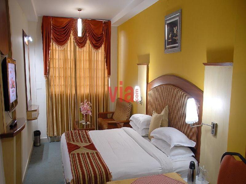 Ponmariresidency Hotell Ooty Eksteriør bilde