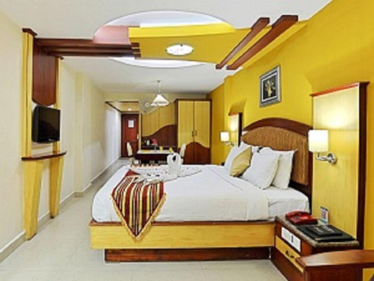 Ponmariresidency Hotell Ooty Eksteriør bilde