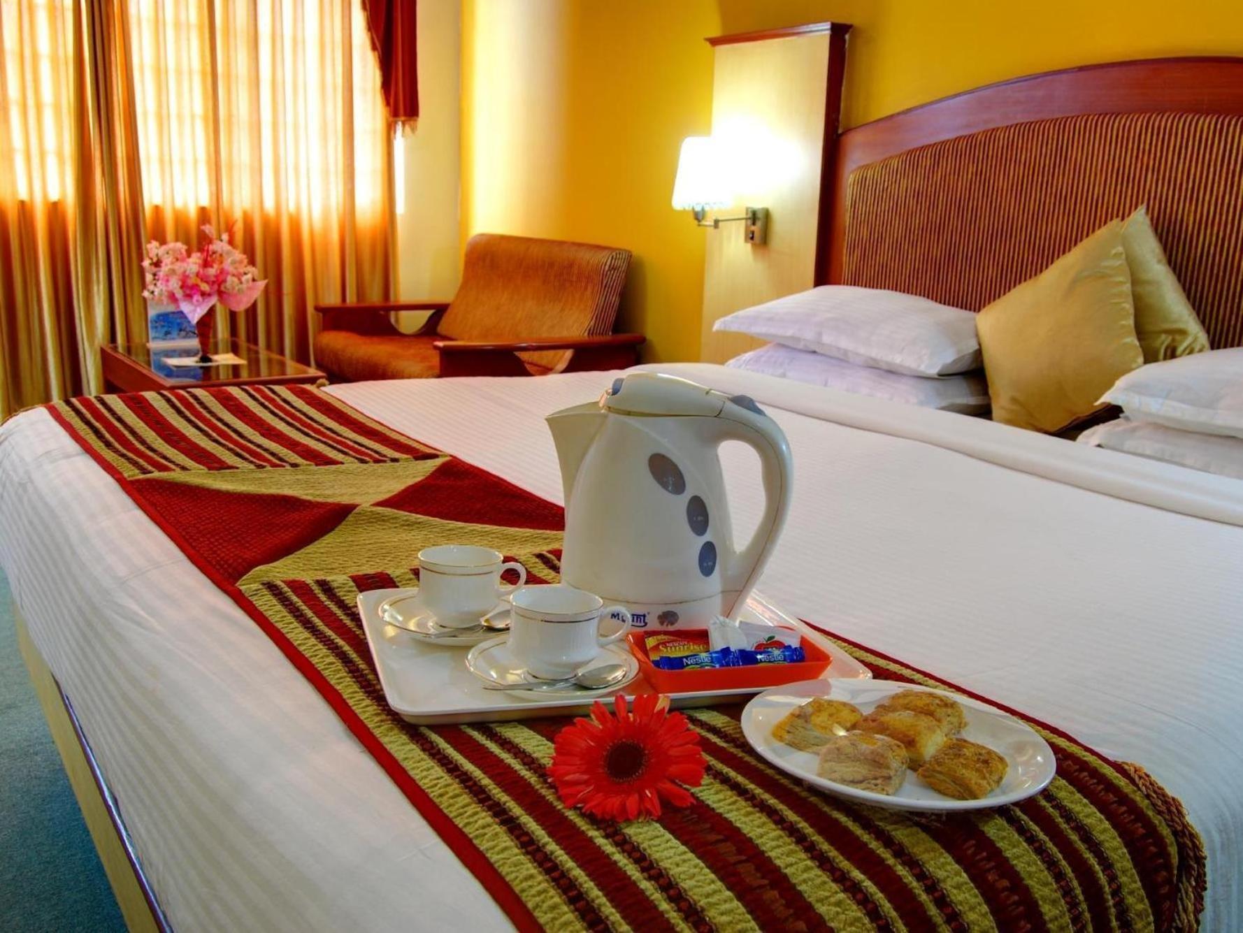 Ponmariresidency Hotell Ooty Eksteriør bilde