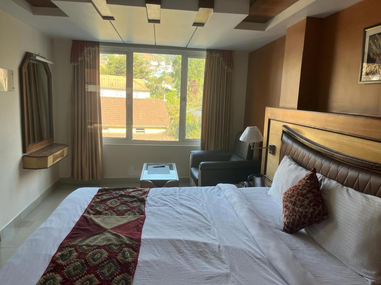 Ponmariresidency Hotell Ooty Eksteriør bilde