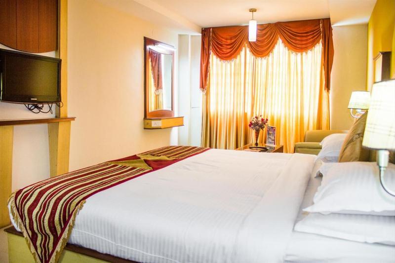 Ponmariresidency Hotell Ooty Eksteriør bilde